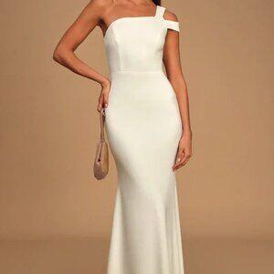Lulu's NWT Size XL White Mermaid One-Shoulder Make an Entrance Dress